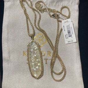 NWT Kendra Scott Layden necklace in crushed ivory pearl and gold